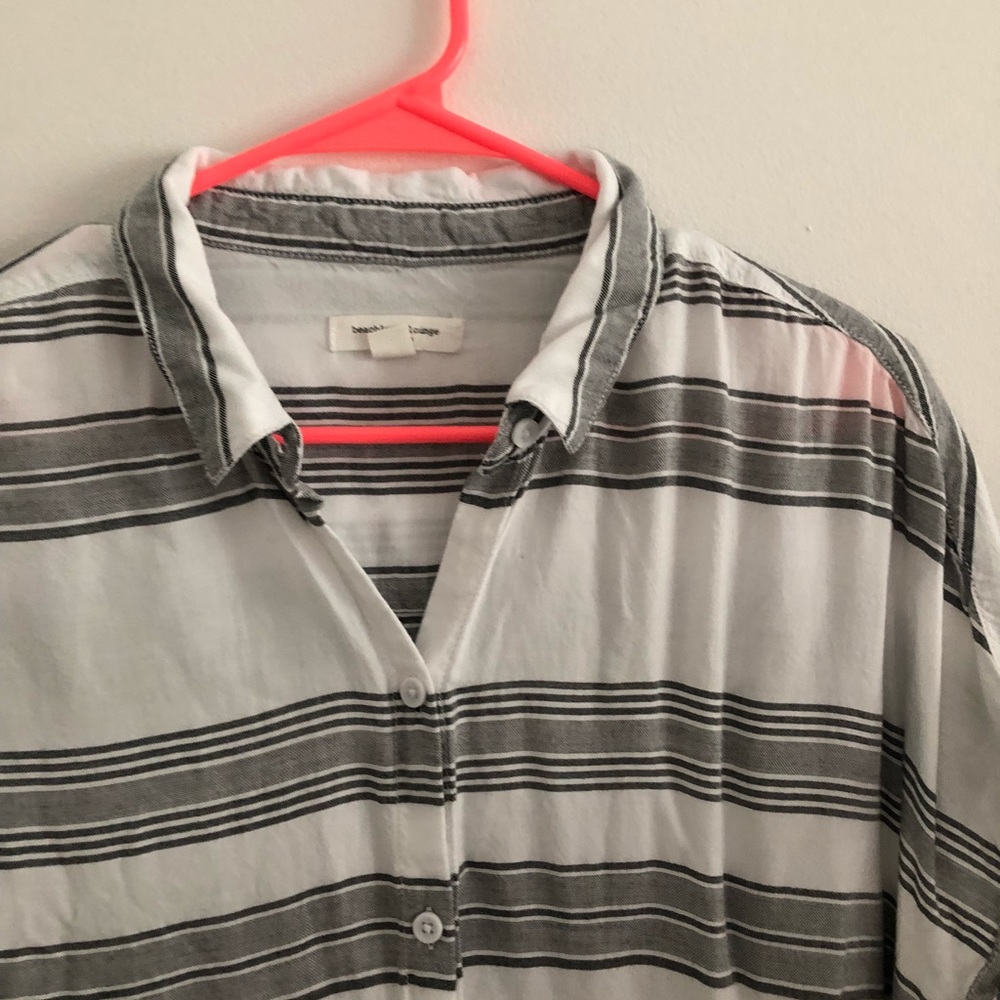 Super cute striped button up shirt